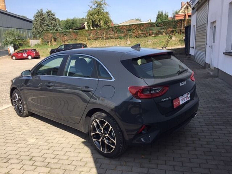 Kia cee'd 1.5T DCT7 SPIRIT TECHNOLOGIE